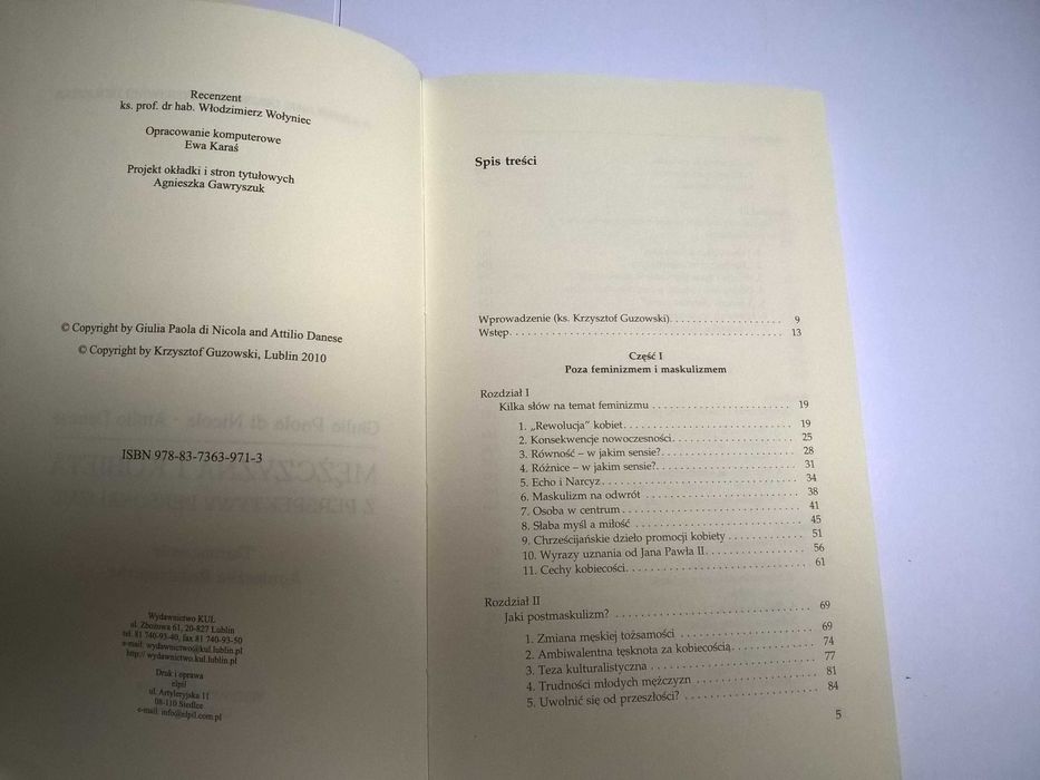 książka "Mężczyzna i kobieta i perspektywy personalizmu"