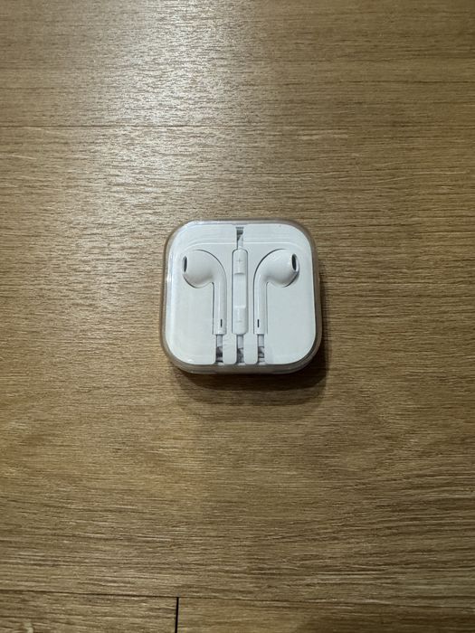 Apple EarPods z wtyczką słuchawkową 3,5 mm