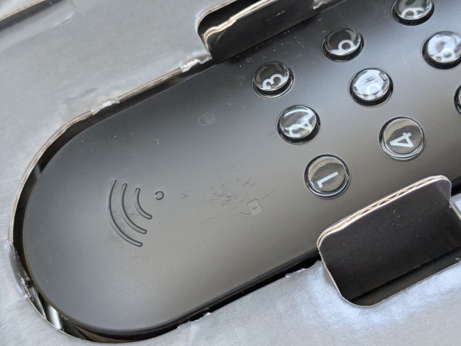 Розумний замок Yale Doorman L3 smart lock  виставковий
