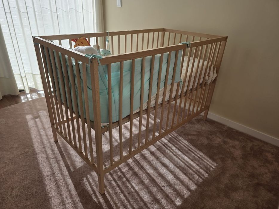 Berço SNIGLAR e Colchão Vyssa Somnat IKEA