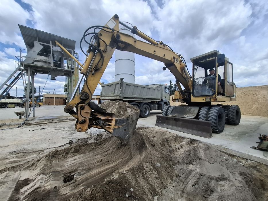 Koparka kołowa Eder Caterpillar