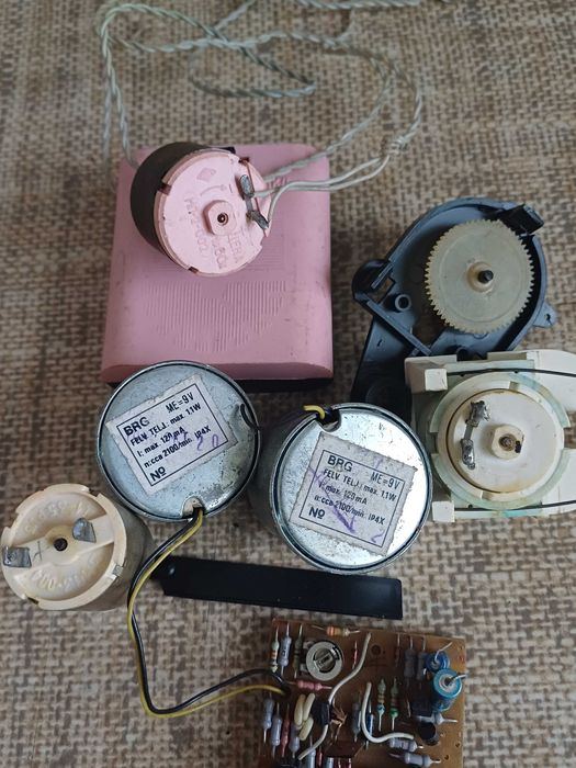 Продам моторчики на играшки