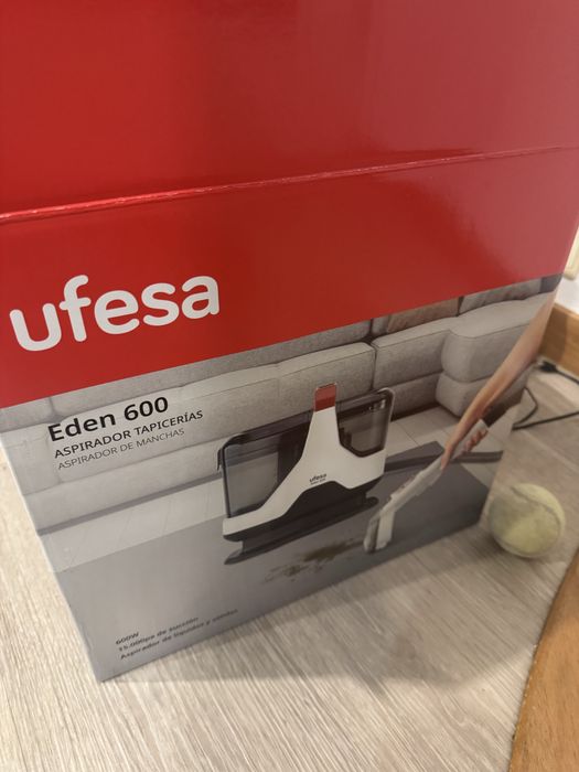 Aspirador estofos e vidros ufesa