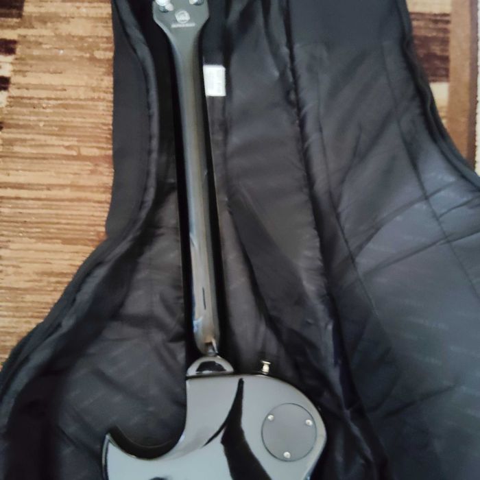 Gitara VGS Eruption Select