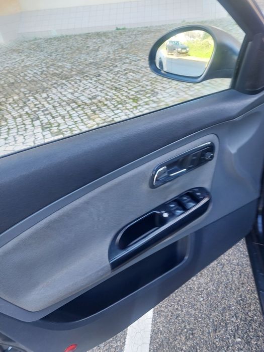 Seat ibiza 1.4 tdi 5 portas