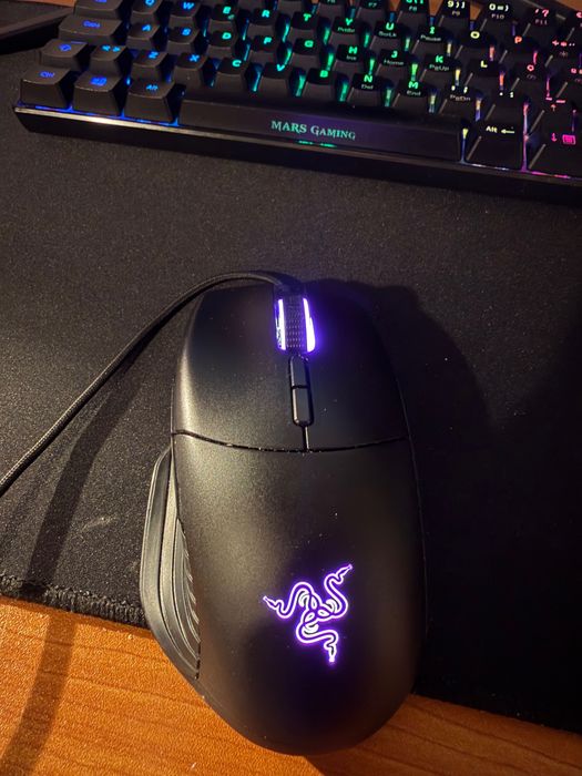 Mouse Gamer Razer Basilisk Usado