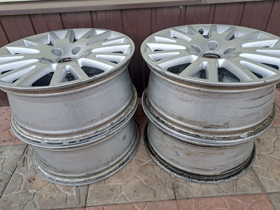Диски r17 Ronal ( Audi ) J7×17 H2