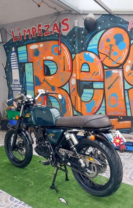 MASH British Seven 125cc // Só com 1.700 km.