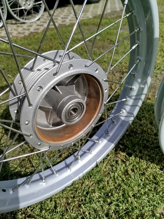 Koła wsk 125 komplet nierdzewne szprychy