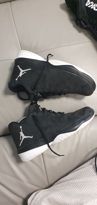 NIKE JORDAN B. FLY buty 40.5