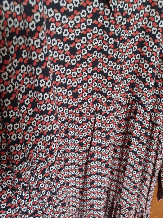 Vestido midi solto da Zara tamanho L