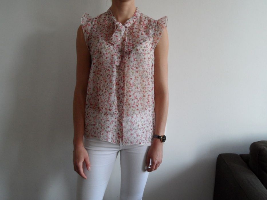 Denim bluzka mgiełka taliowana łączka floral dekolt M/L