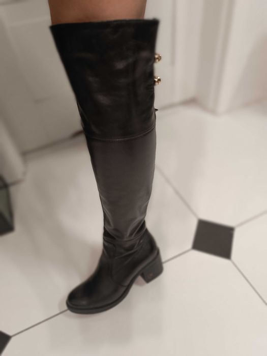 Skórzane kozaki Carinii rozm.36