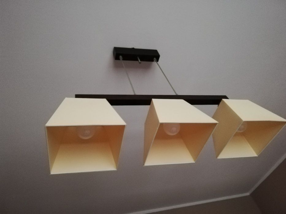 Komplet opraw do lamp do salonu