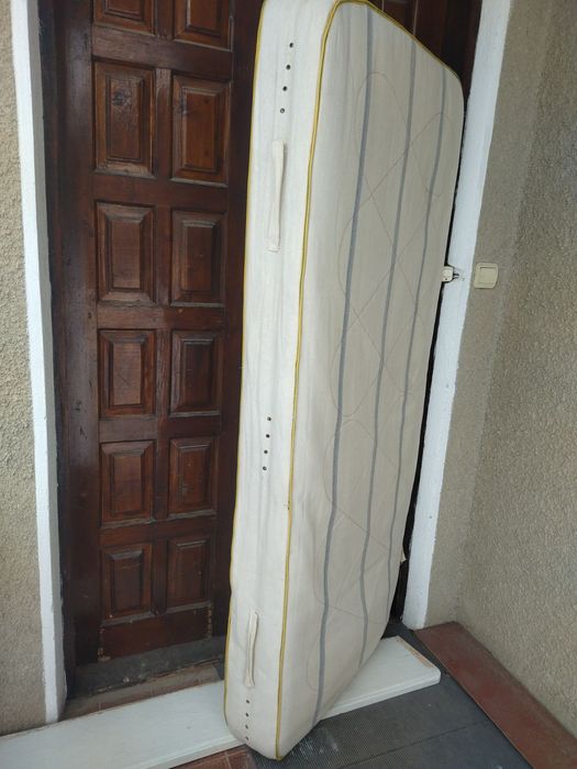 Матраци колишні на ліжко пружинні