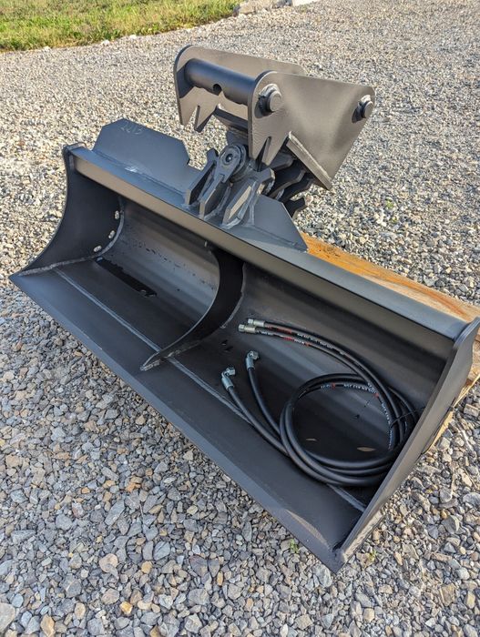 Łyżka skarpowa hydrauliczna 120cm do minikoparki - Lehnhoff MS03