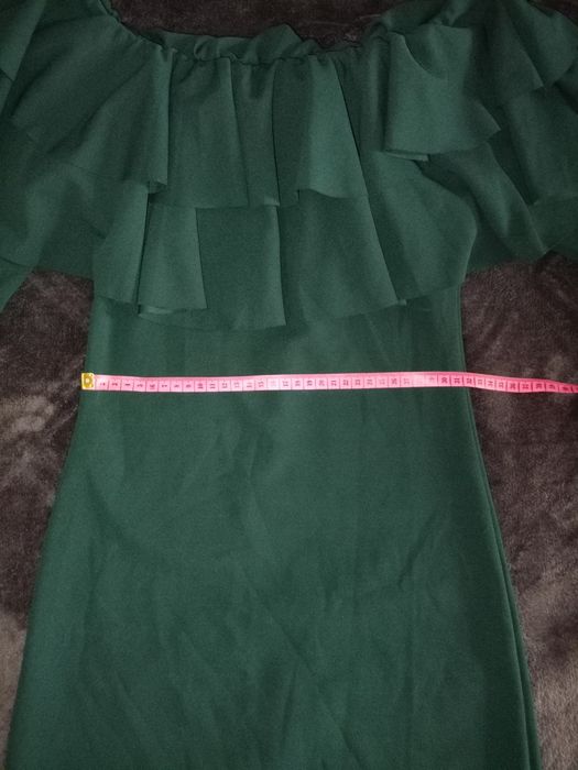 Сукня, на худеньку дівчину