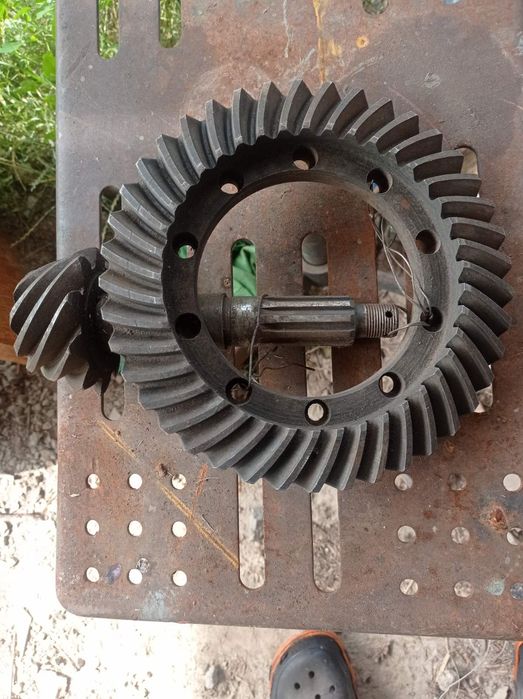 Шестерня Волга 24