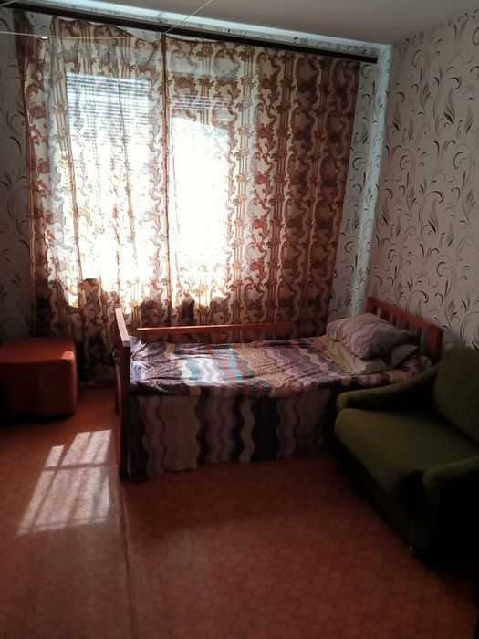 Продаж 3-кімнатної квартири, 1-й мікрорайон