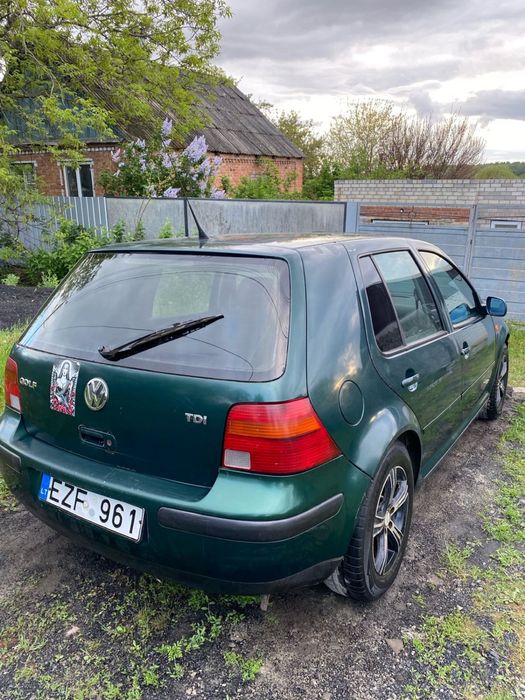 Продам Volkswagen Golf 4