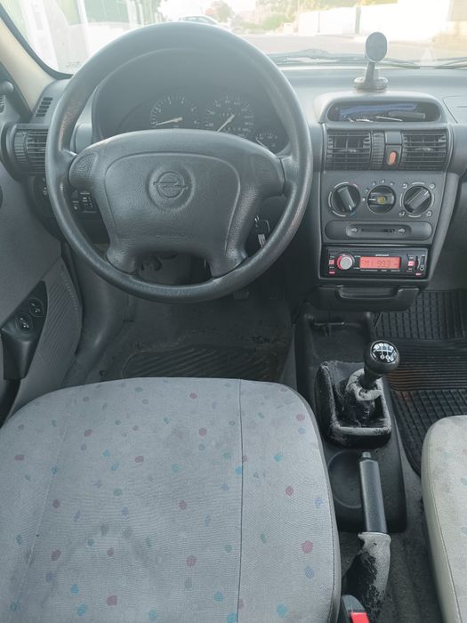 Opel corsa b - negociável