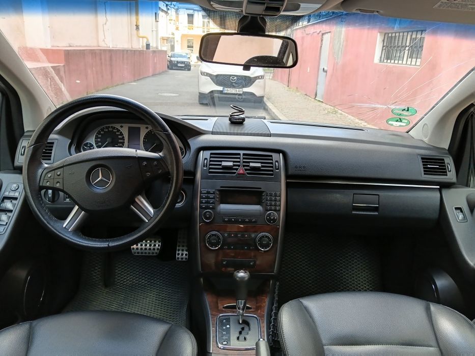Аренда с выкупом  Mercedes-Benz  B180 CDI