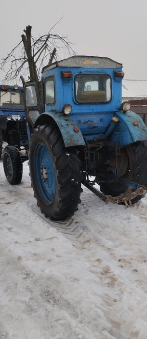 Трактор Т-40 на ходу