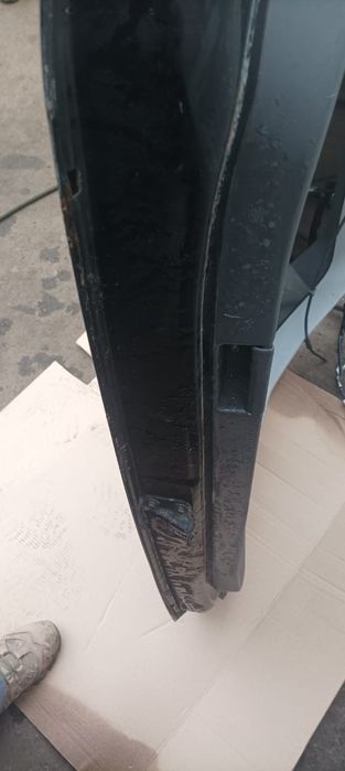 Задня ляда Паджеро спорт