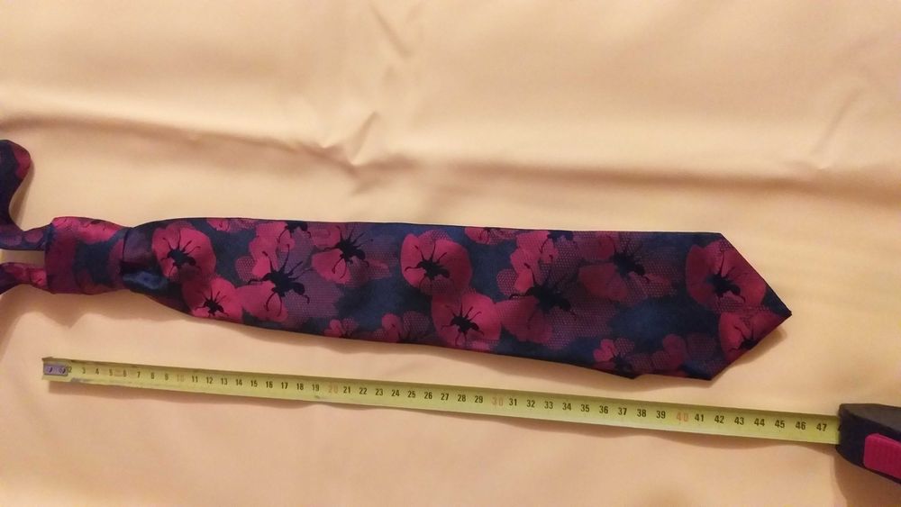 Jedwabny krawat męski