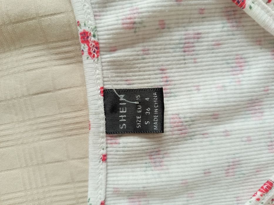 Top w kwiatuszki S