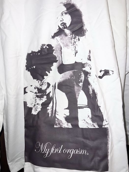 М,L Erd long sleeve tee “my first orgasm”
