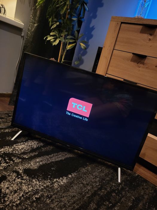Telewizor 32 całe TCL