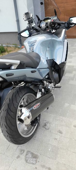 KAWASAKI GTR 1400 PIĘKNY 43000 przebiegu