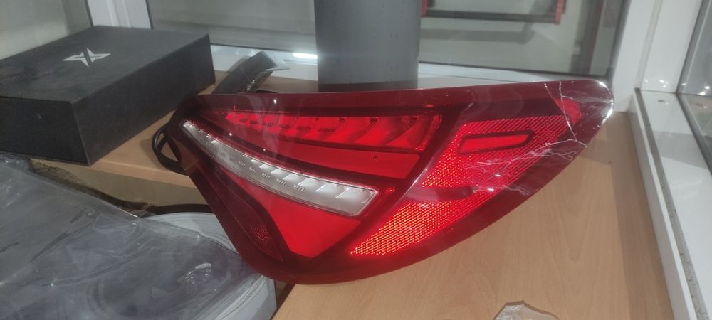 riginal Mercedes-Benz LED Heckleuchte rechts CLA 117 A1179063800