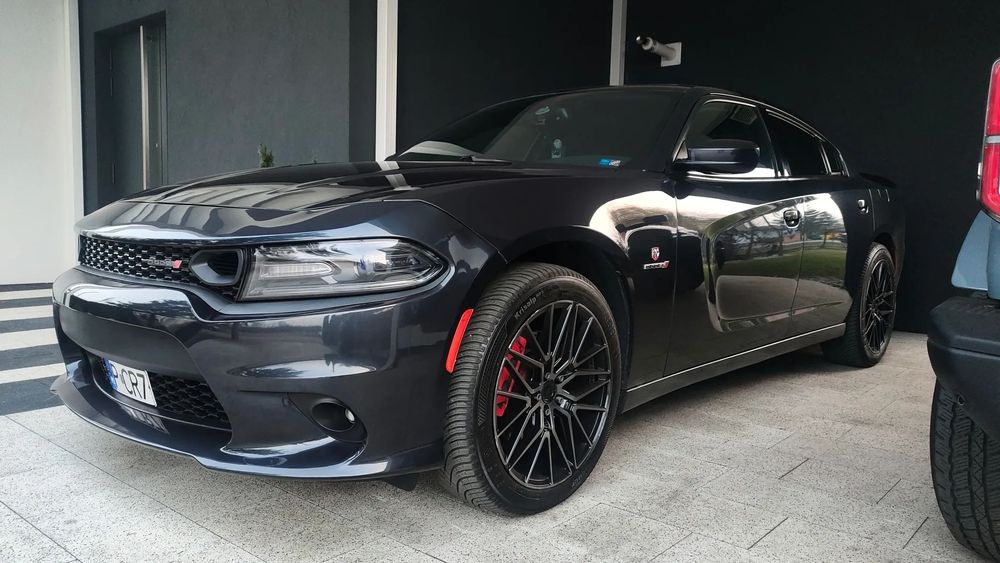Dodge Charger DODG CHARGER AWD, samochód zadbany i gotowy do jazdy.