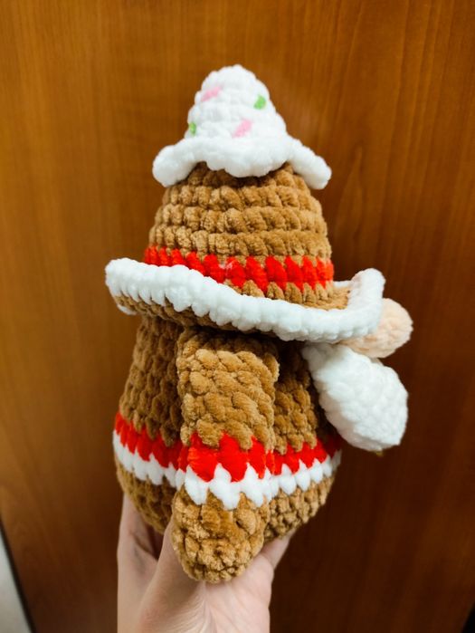Mikołaj gnom piernik, maskotka amigurumi pluszak na szydełku
