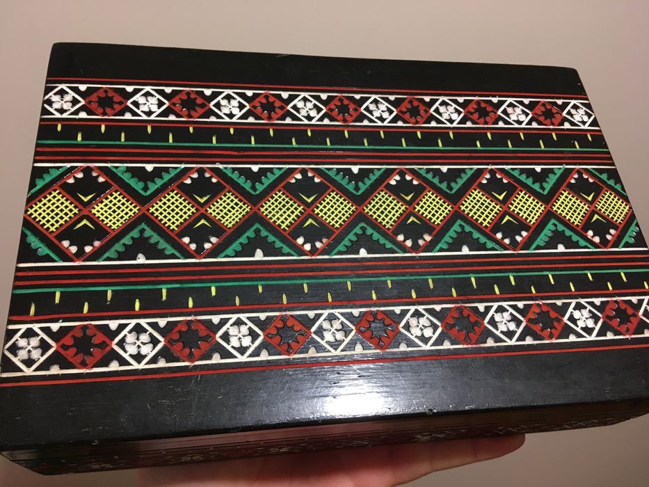 Бабусіна скринька.