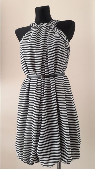 ZARA zwiewna sukienka na lato w paski granatowo białe