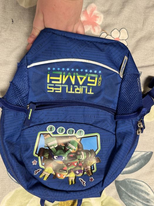 Віддам рюкзачок з черепашками ніндзя у садочок