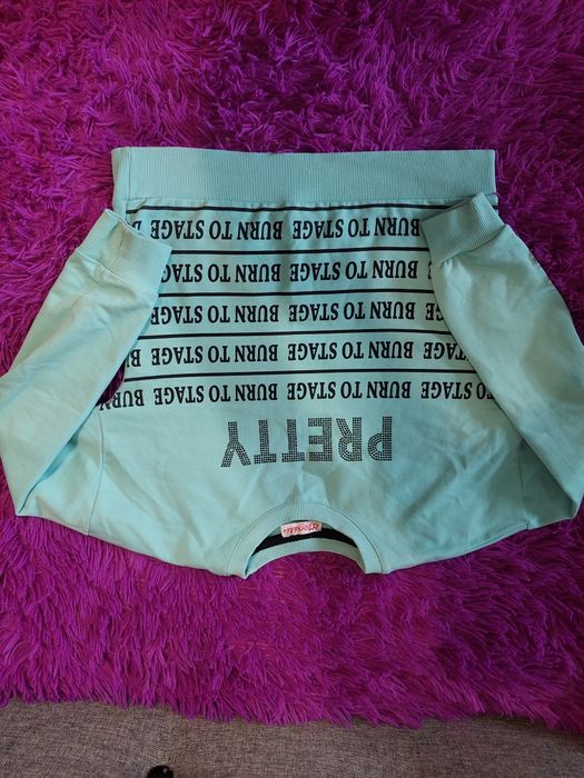 Пакет речей для дівчинки