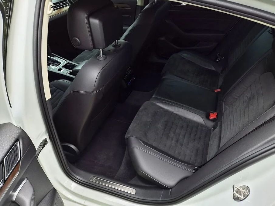Volkswagen Passat 2017 VIN WVWZZZ3CZJE006947 фото оголошення 14 з 23