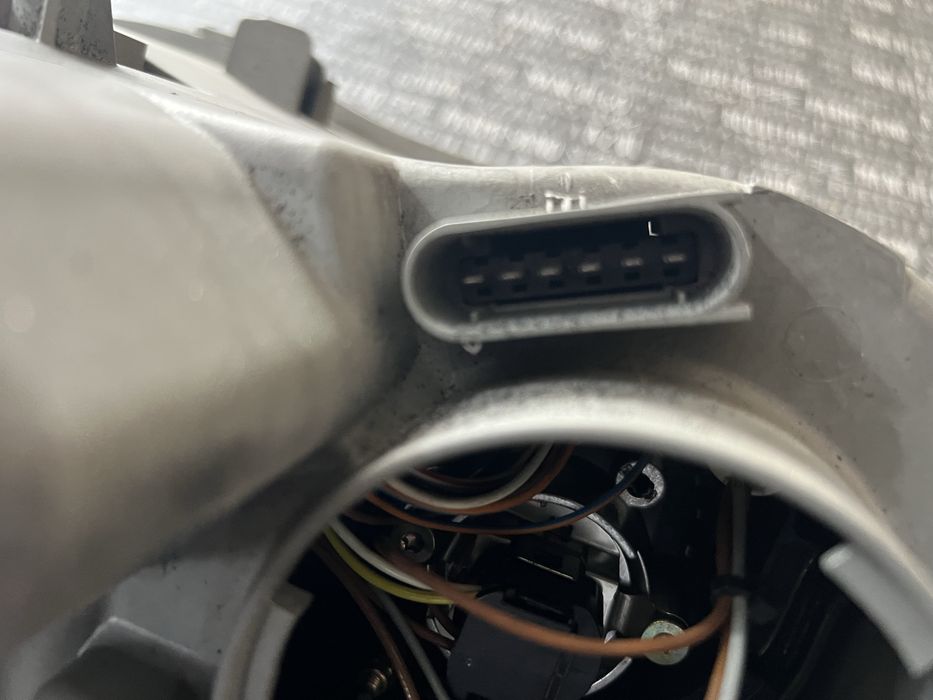 Vendo farois mercedes spor coupe xenon