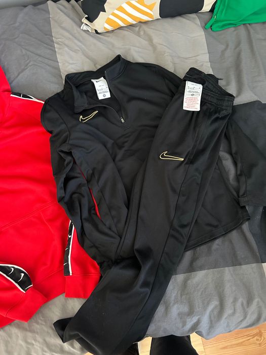 Dres piłkarski 134 140 Nike stan idealny
