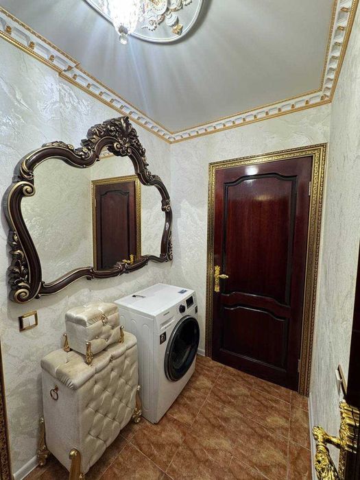 Продаж 3-кімнатної квартири по вул. Сумгаїтській, (район Епіцентру)