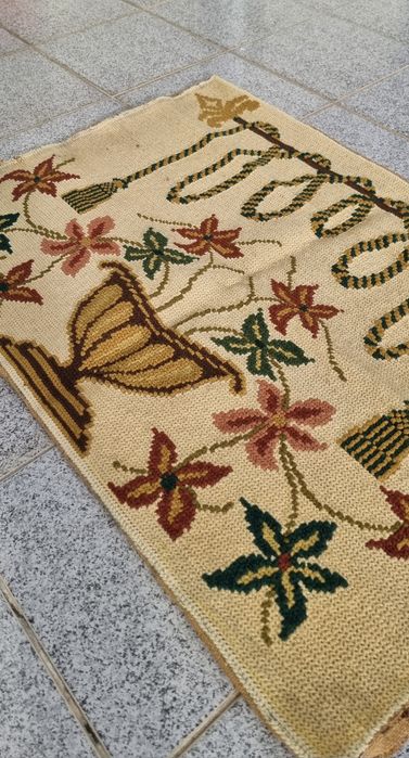 Tapete Arreiolos (76 cm comp. x 1.07cm larg.)