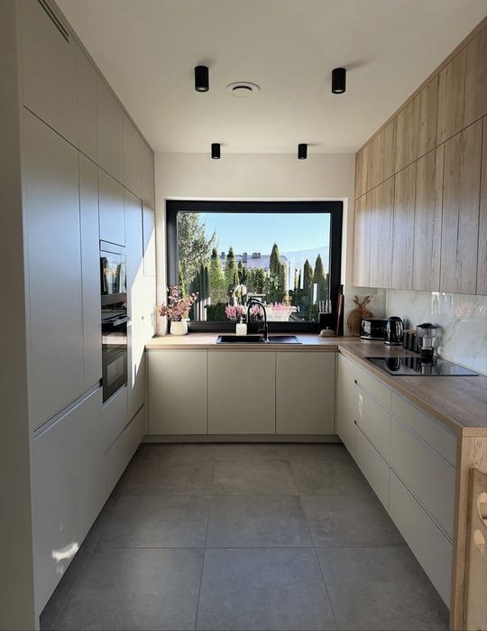 Meble na wymiar !!! Szafy Kuchnie Zabudowy na wymiar Stolarz