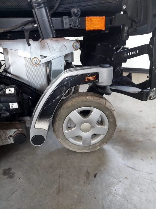 Інвалідний візок" Strom 4 Xplore power"