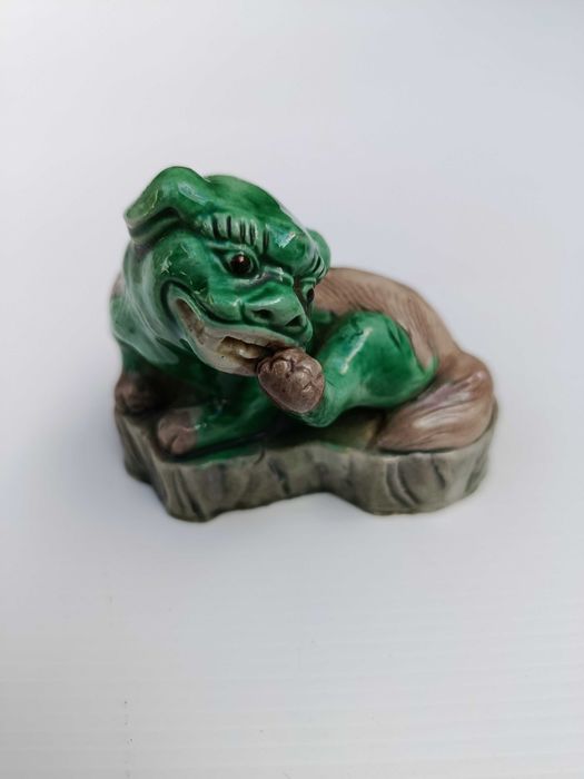 Leão Budista Porcelana da China Chinesa Séc XVIII 8,2 cm