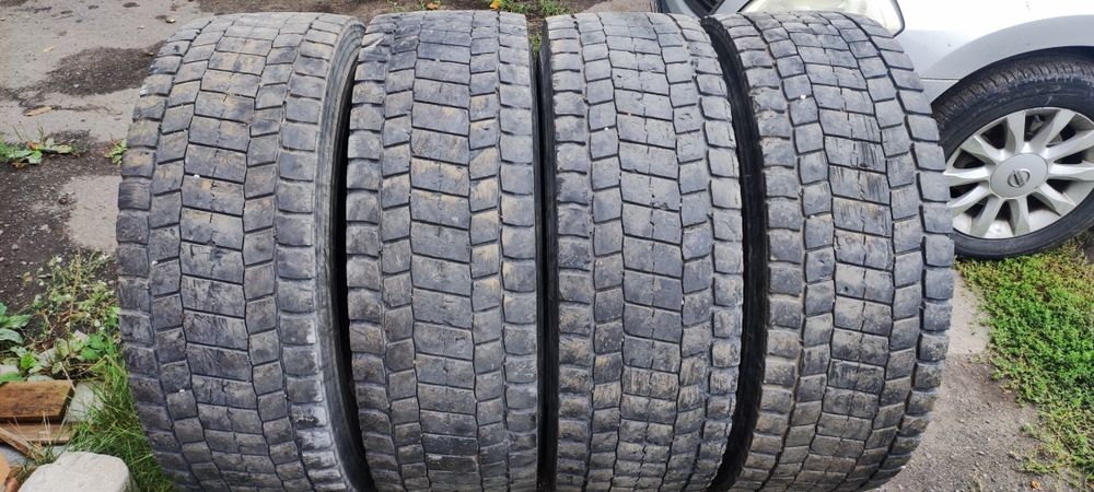 Комплект шин 315/70/22.5 Bridgestone M 729