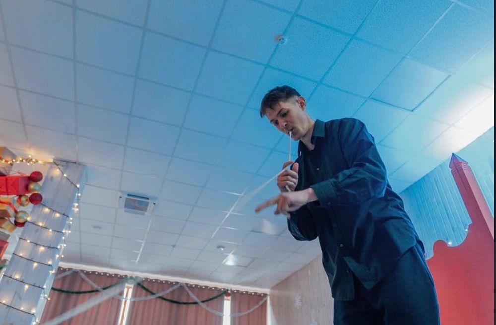 Фокусник/Ілюзіоніст на ваше свято